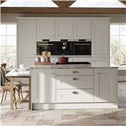 Helmsley Kitchen Doors and Accessories