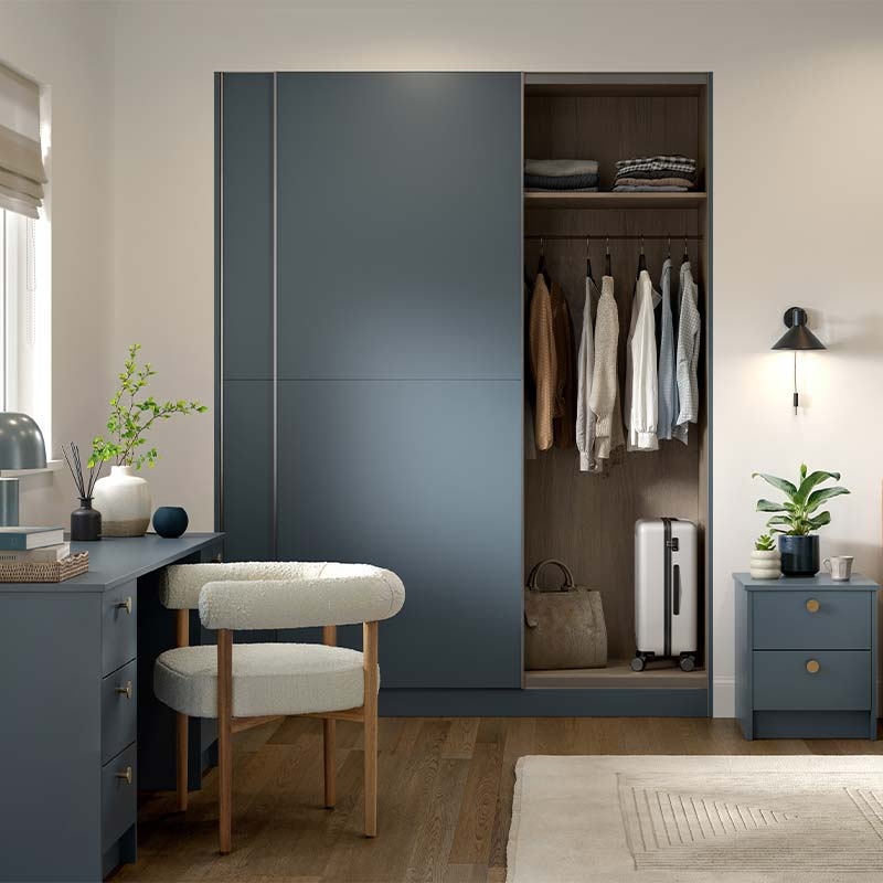 Valore Albey Blue Bedroom